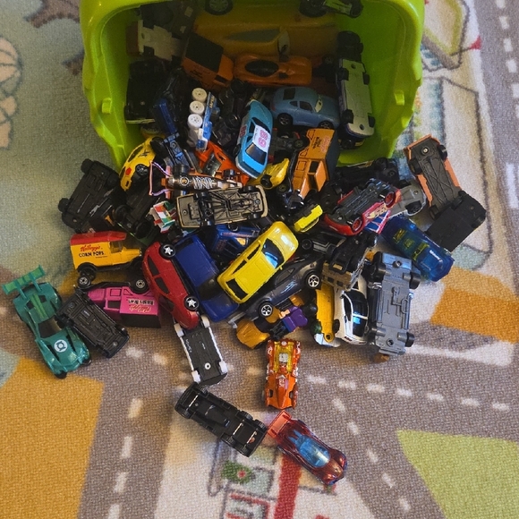 Car Set With Rug - Picture 4 of 4